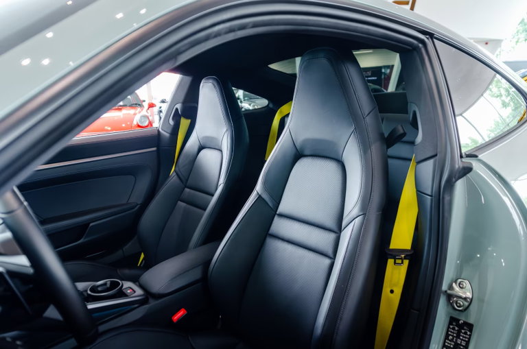 Porsche 992.2 Carrera