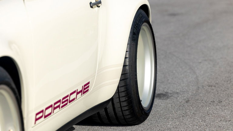 Porsche 911 Reimagined by Singer