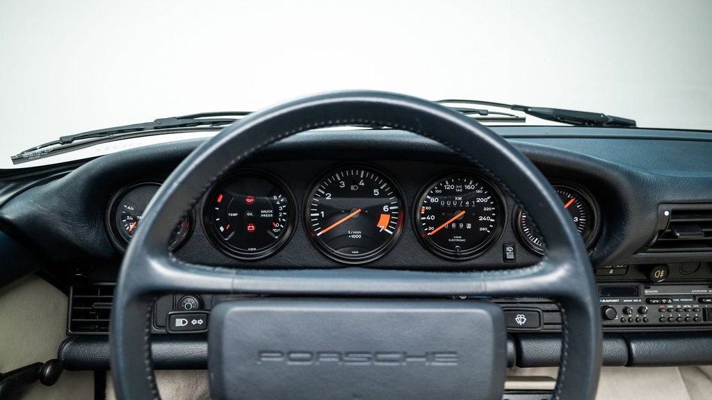 Porsche 911 Carrera 3.2 Speedster
