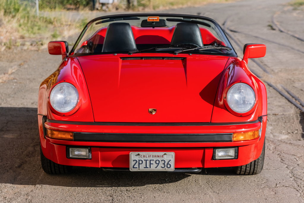 Porsche 911 Carrera 3.2 Speedster (US)