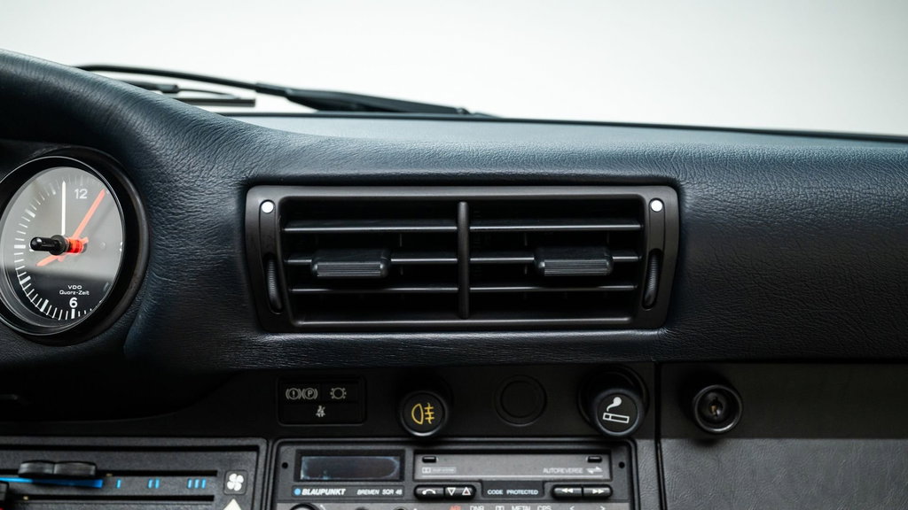 Porsche 911 Carrera 3.2 Speedster