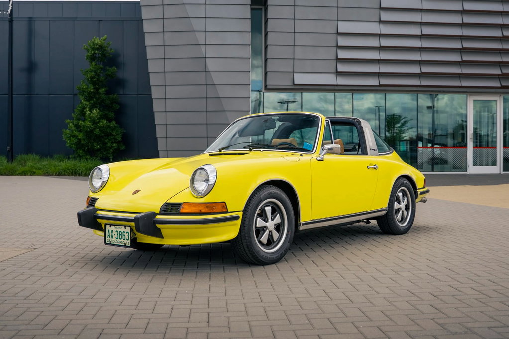 Porsche 911 E