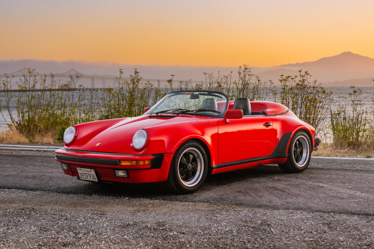 Porsche 911 Carrera 3.2 Speedster