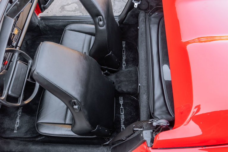 Porsche 911 Carrera 3.2 Speedster (US)