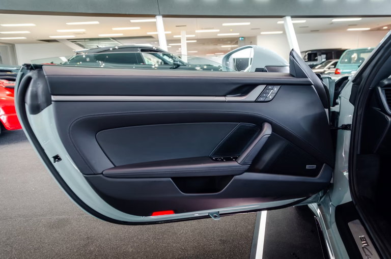 Porsche 992.2 Carrera