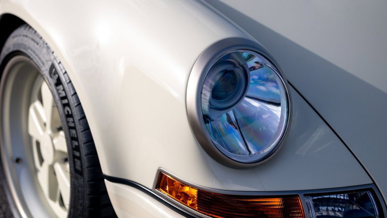 Porsche 911 Reimagined by Singer