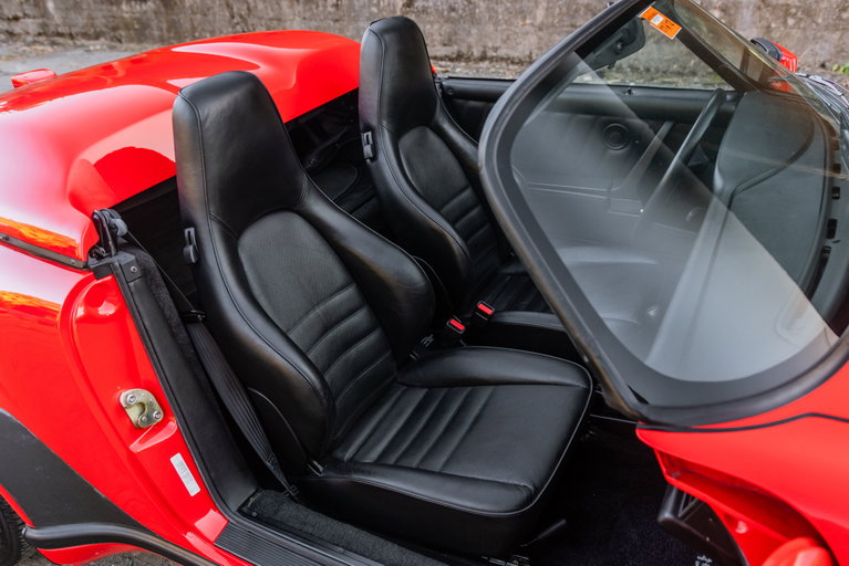 Porsche 911 Carrera 3.2 Speedster (US)