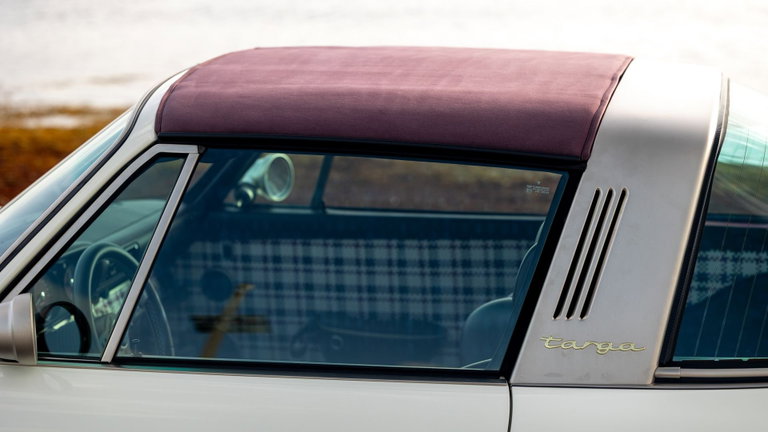Porsche 911 Reimagined by Singer
