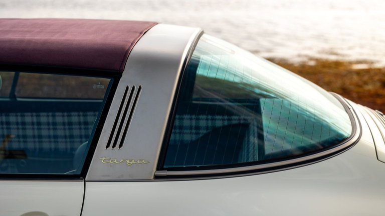 Porsche 911 Reimagined by Singer