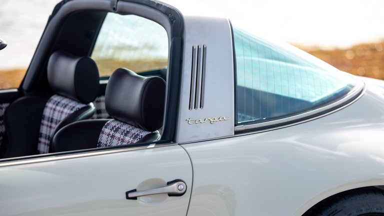 Porsche 911 Reimagined by Singer