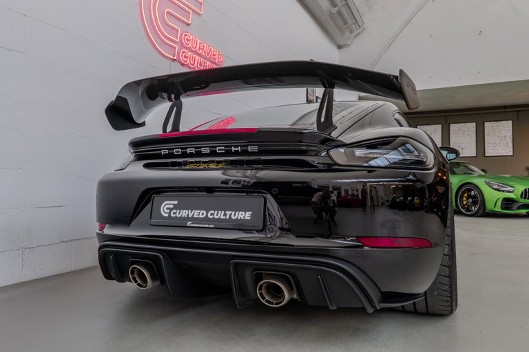 Porsche 718 Cayman GT4 RS