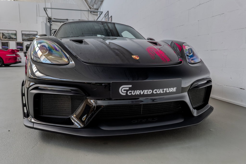 Porsche 718 Cayman GT4 RS