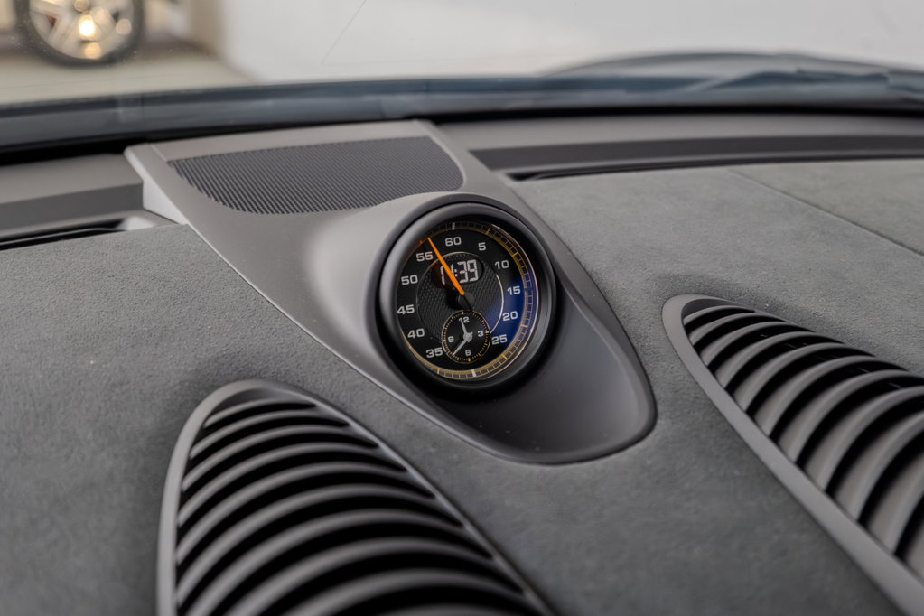 Porsche 718 Cayman GT4 RS