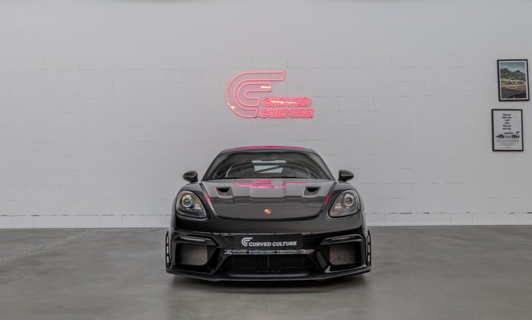 Porsche 718 Cayman GT4 RS