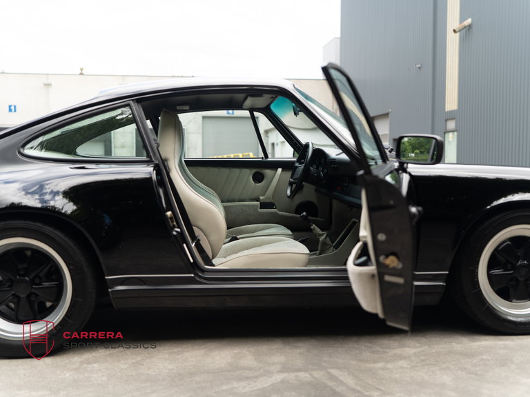 Porsche 911 Carrera 3.2 Clubsport