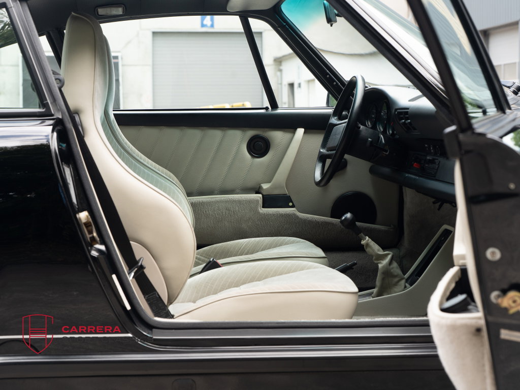Porsche 911 Carrera 3.2 Clubsport