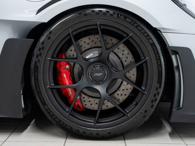 Porsche 992 GT3 RS