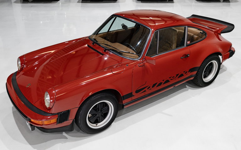 Porsche 911 Carrera (US)