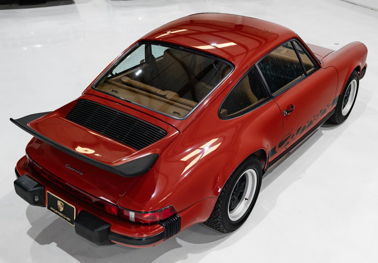 Porsche 911 Carrera (US)