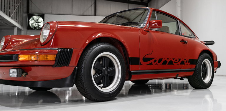 Porsche 911 Carrera (US)