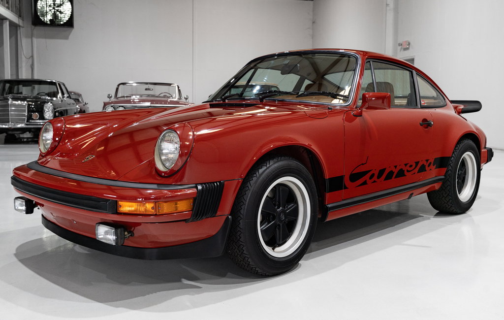 Porsche 911 Carrera (US)