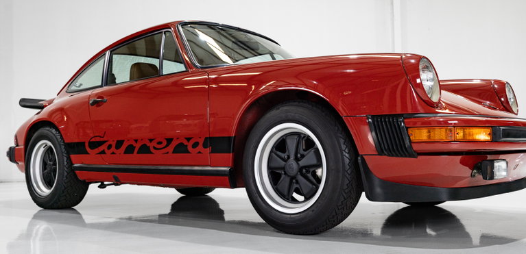 Porsche 911 Carrera (US)