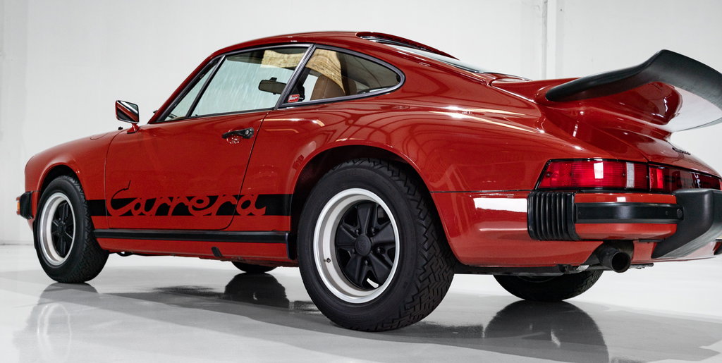 Porsche 911 Carrera (US)