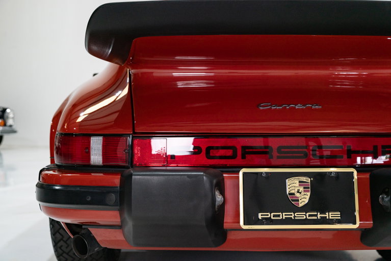 Porsche 911 Carrera (US)