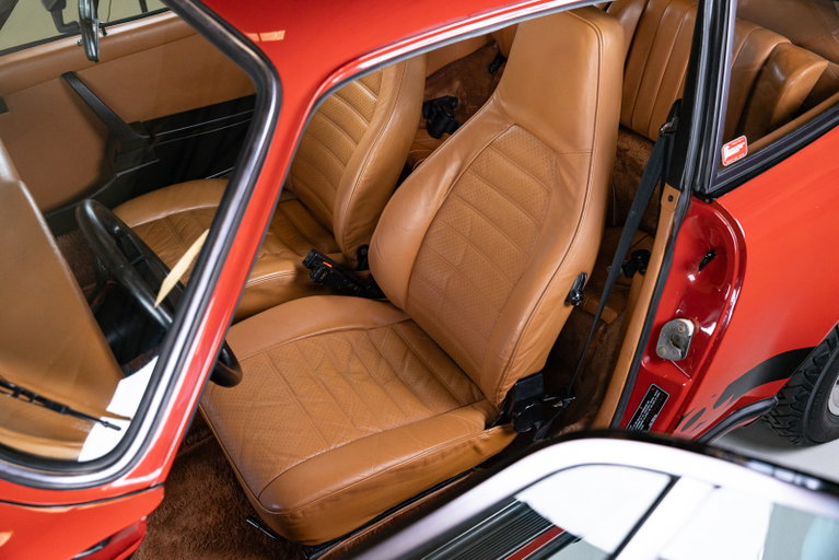 Porsche 911 Carrera (US)