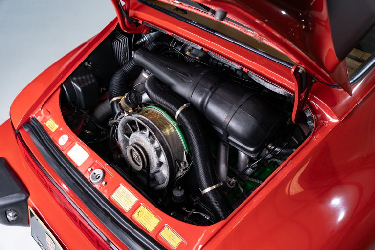 Porsche 911 Carrera (US)