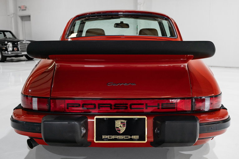 Porsche 911 Carrera (US)