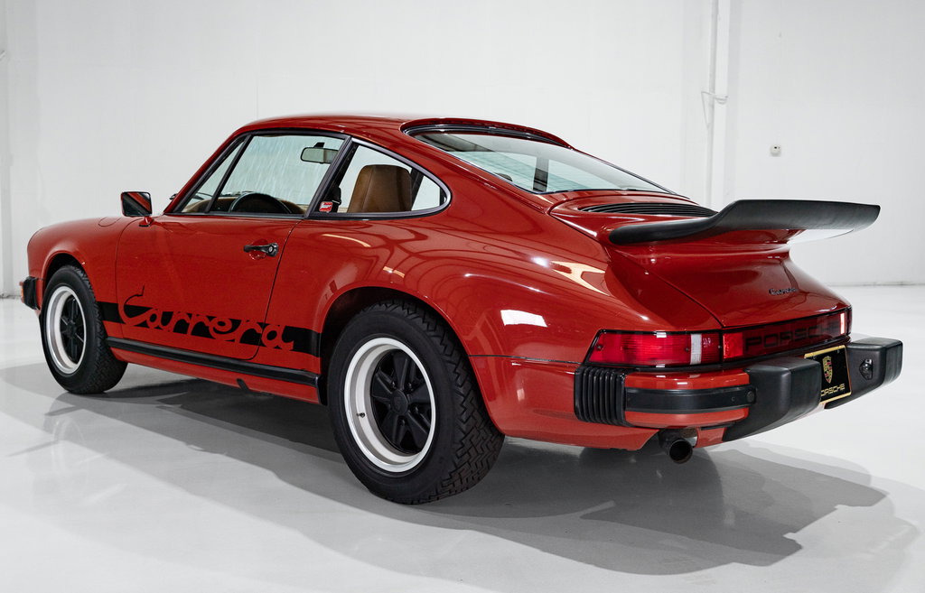 Porsche 911 Carrera (US)