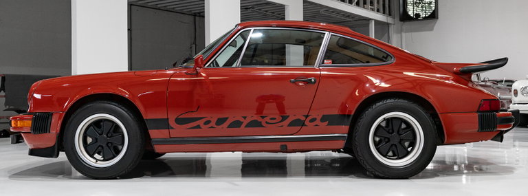 Porsche 911 Carrera (US)