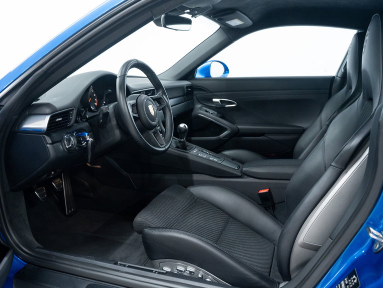 Porsche 991.2 GT3 Touring