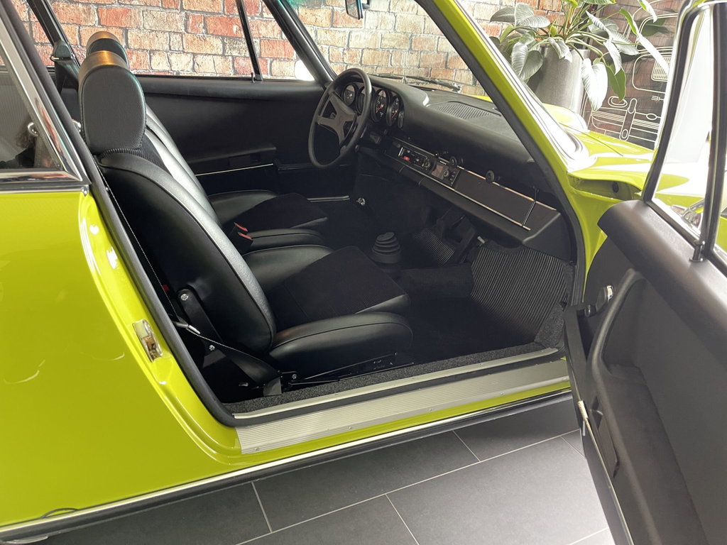 Porsche 911 E