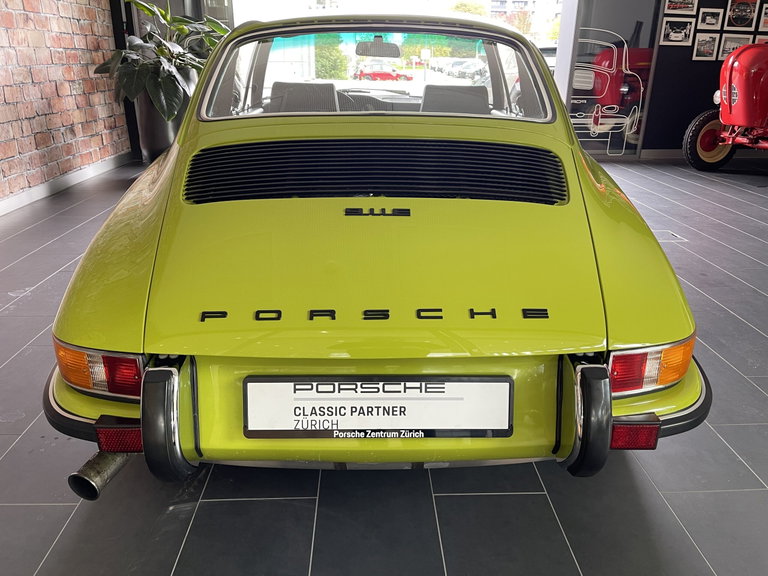 Porsche 911 E