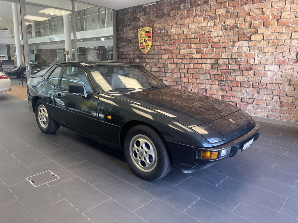 Porsche 924 S