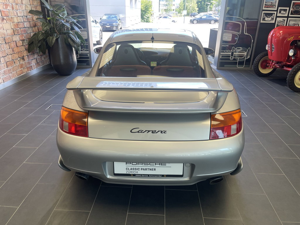 Porsche 996 Carrera
