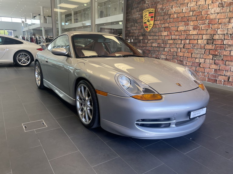 Porsche 996 Carrera