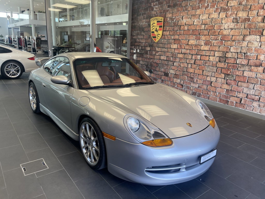 Porsche 996 Carrera