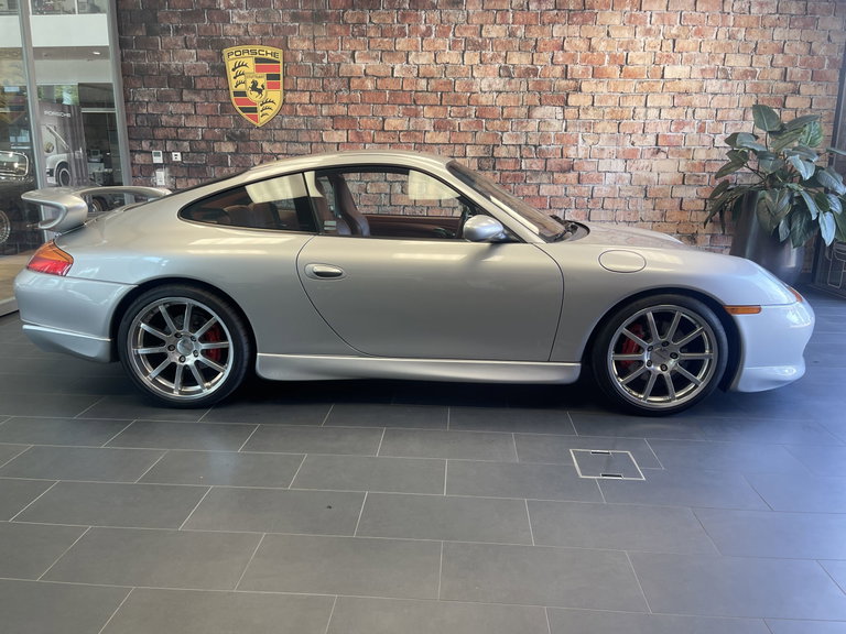 Porsche 996 Carrera