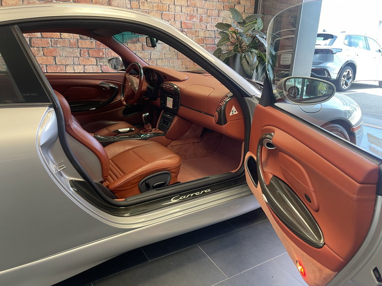 Porsche 996 Carrera