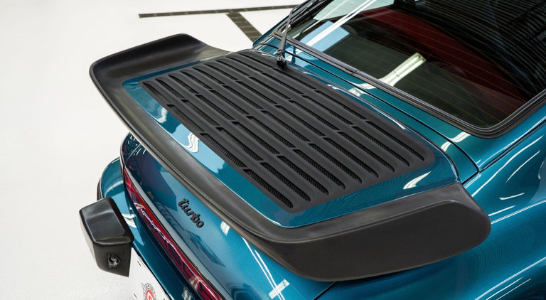 Porsche 911 Reimagined by Singer