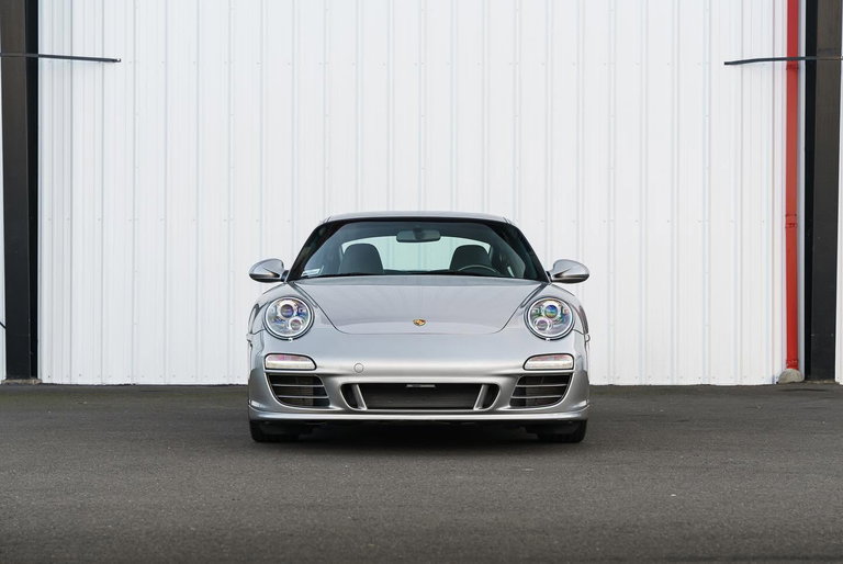 Porsche 911 Reimagined by Singer