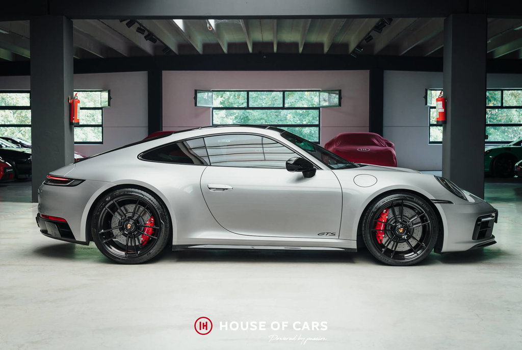 Porsche 992 Carrera GTS