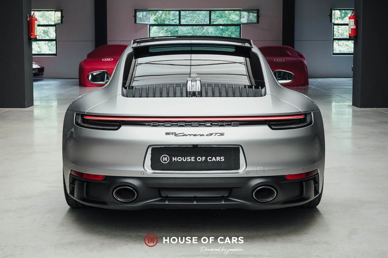 Porsche 992 Carrera GTS