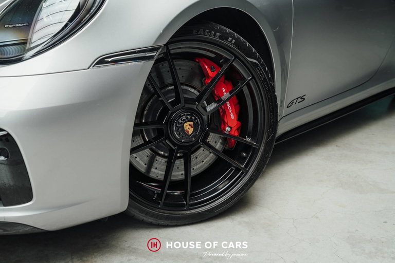 Porsche 992 Carrera GTS