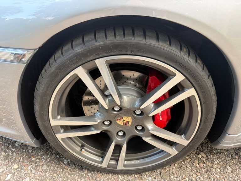 Porsche 997.2 Carrera 4S