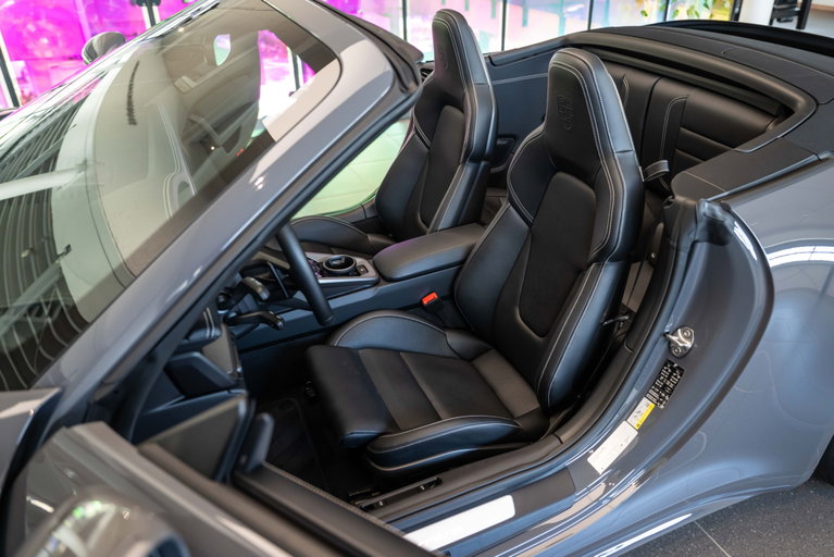 Porsche 992.2 Carrera