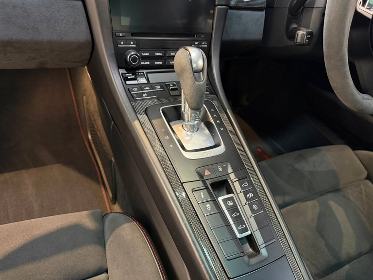 Porsche 991.2 Carrera GTS